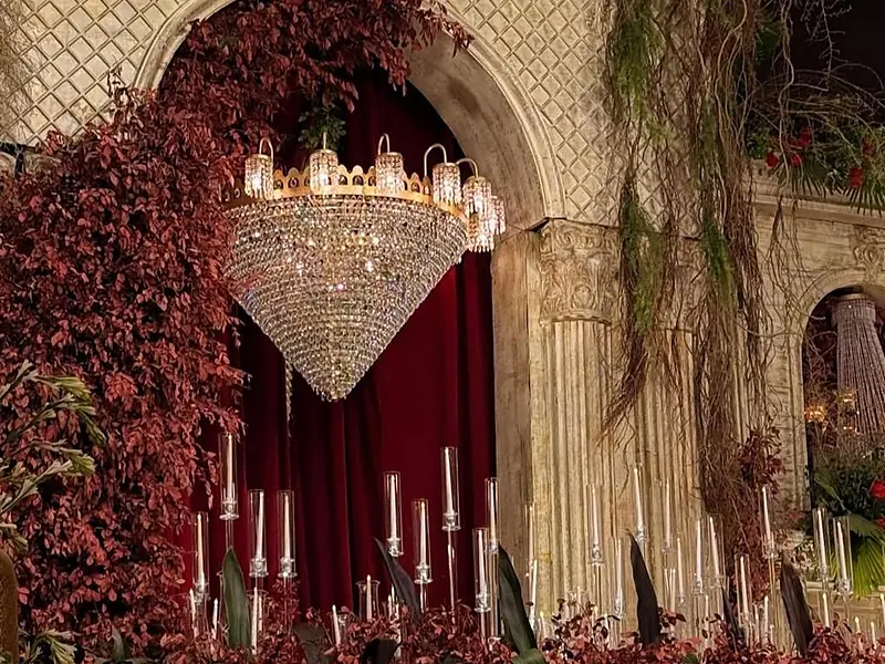 Wedding stage decor design 3 — floral stage, sofa and backdrop